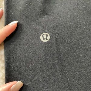 Lululemon yoga pants